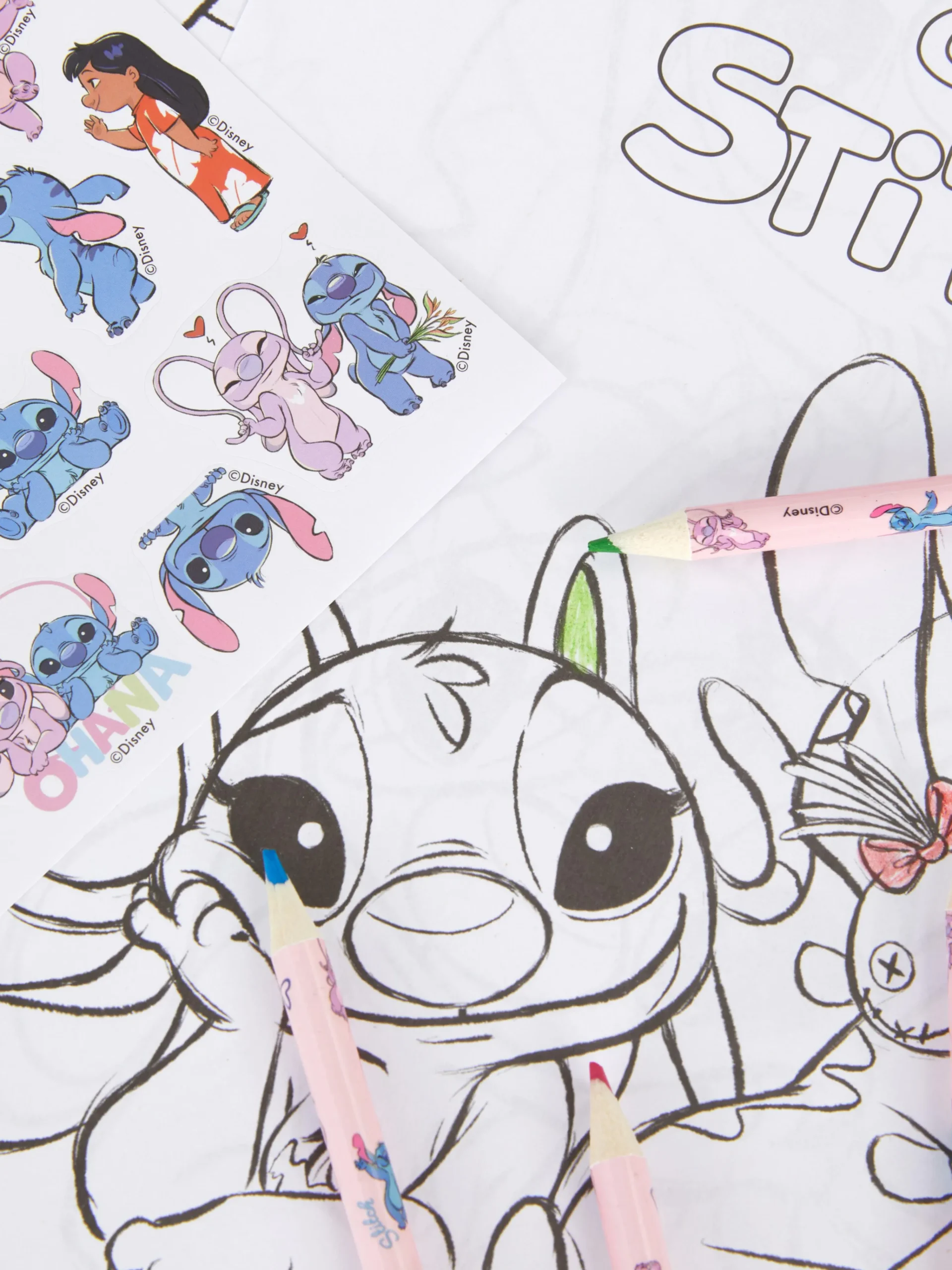 Primark Trabalhos Manuais^Conjunto Colorir Disney Stitch And Angel
